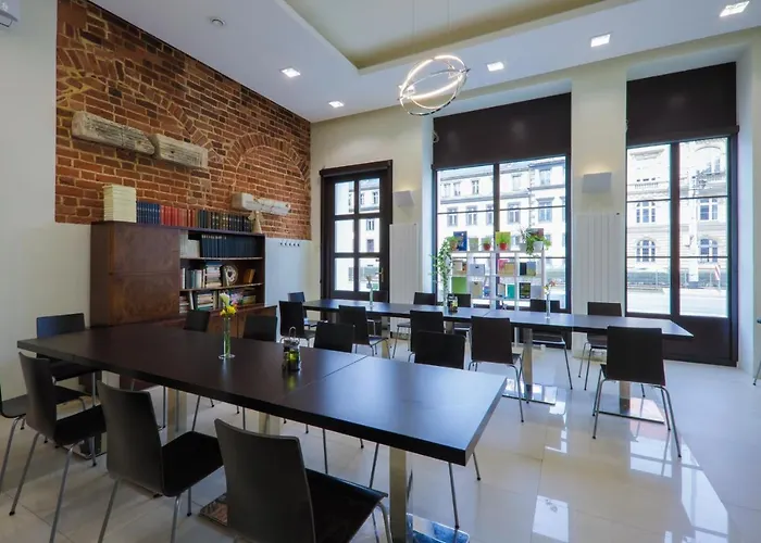 アパートホテル Kamienica Pod Aniolami 3*