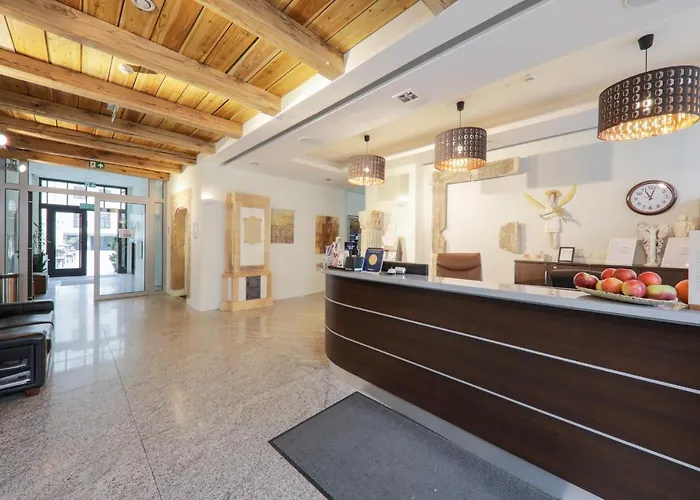 Kamienica Pod Aniolami アパートホテル