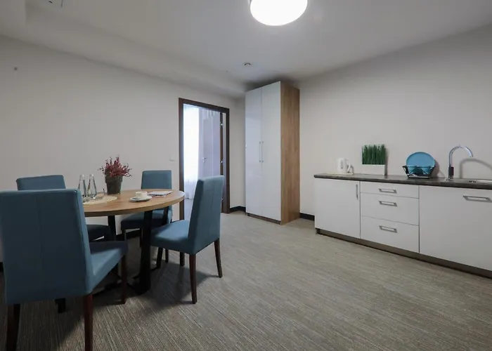 アパートホテル Kamienica Pod Aniolami 3*