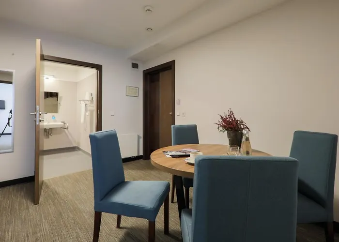 Апарт-готель Kamienica Pod Aniolami 3*