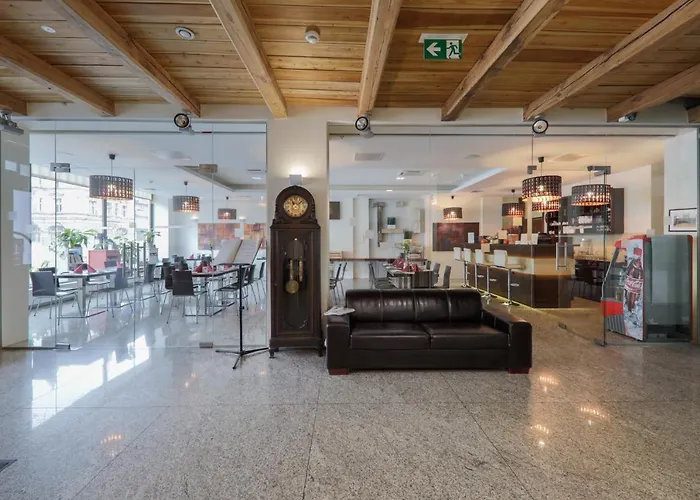 Kamienica Pod Aniolami アパートホテル